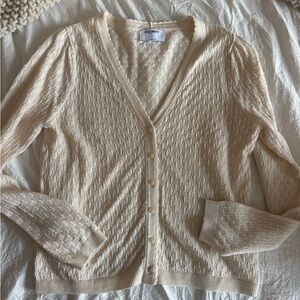 Old navy beautiful sweater